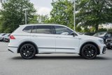 Used 2021 Volkswagen Tiguan SE R-Line image 3