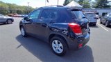 Used 2022 Chevrolet Trax LT w/ Driver Confidence Package image 6