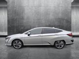 Used 2019 Honda Clarity Touring image 2