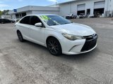 Used 2015 Toyota Camry image 2