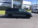 Used 2000 Toyota Sienna CE image 2