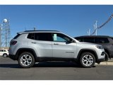 New 2025 Jeep Compass Latitude image 2