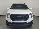 Used 2022 GMC Terrain SLE w/ Driver Convenience Package image 2
