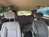 Used 2006 Chrysler Town & Country Touring image 4