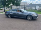 Used 2022 Lexus ES 350 w/ Premium Package image 5