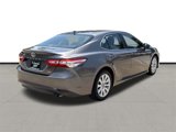 Used 2019 Toyota Camry L image 5