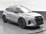Used 2021 Nissan Kicks SR image 2