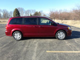 Used 2017 Dodge Grand Caravan SE w/ UConnect Hands-Free Group image 2