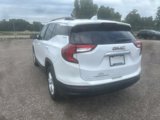 Certified 2022 GMC Terrain SLE w/ Driver Convenience Package image 4
