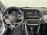 Used 2019 Hyundai Sonata SE image 3
