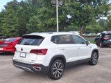 Used 2022 Volkswagen Taos SE image 6