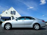 Used 2009 Toyota Camry LE image 2