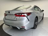 Used 2023 Toyota Camry SE image 3