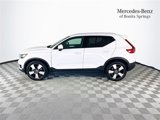 Used 2020 Volvo XC40 T5 Momentum w/ Protection Package Premier image 4
