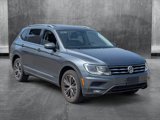Used 2018 Volkswagen Tiguan SEL image 3