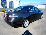 Used 2011 Toyota Camry XLE image 5