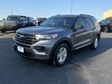 Used 2022 Ford Explorer XLT image 2