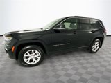 Certified 2022 Jeep Grand Cherokee Limited w/ Luxury Tech Group II image 4