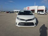 Used 2019 Toyota Sienna Limited Premium image 2