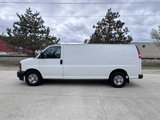 Used 2017 Chevrolet Express 3500 Extended image 2