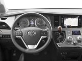 Used 2016 Toyota Sienna L image 4