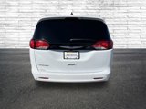Used 2023 Chrysler Voyager LX image 4