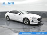 Used 2023 Hyundai Sonata SE w/ Cargo Package image 4