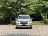 Used 2017 Ford Explorer Platinum image 2