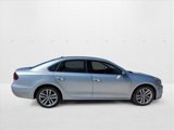 Used 2018 Volkswagen Passat 2.0T SEL Premium image 4
