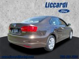 Used 2011 Volkswagen Jetta SE image 2