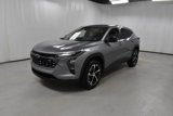 Used 2025 Chevrolet Trax RS w/ Driver Confidence Package image 2