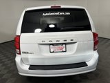 Used 2016 Dodge Grand Caravan SE image 6