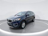 Used 2017 Kia Sorento LX image 3