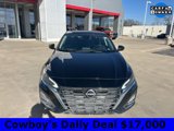 Used 2023 Nissan Altima 2.5 SV image 2