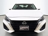 Used 2023 Nissan Altima 2.5 SV image 2