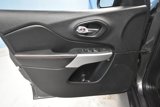 Used 2018 Jeep Cherokee Trailhawk image 4