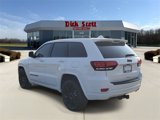 Used 2018 Jeep Grand Cherokee Altitude image 3