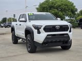 Certified 2025 Toyota Tacoma TRD Off-Road image 3
