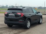 Used 2024 GMC Terrain SLE w/ Driver Convenience Package image 3