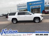Used 2016 Chevrolet Suburban LT image 4