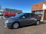 Used 2020 Toyota Prius L Eco image 4