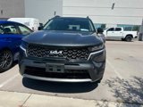 Used 2023 Kia Sorento S w/ Panoramic Sunroof Package image 4