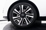 Used 2023 Land Rover Range Rover SE image 3