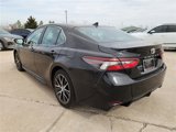 Used 2024 Toyota Camry SE image 5