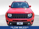Used 2022 Jeep Renegade Latitude image 2