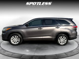 Used 2015 Toyota Highlander LE image 3