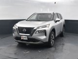 Used 2023 Nissan Rogue SV image 3