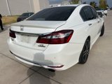 Used 2016 Honda Accord Touring image 3