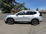 Used 2019 Nissan Rogue SL image 2