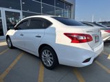 Used 2019 Nissan Sentra SV image 3